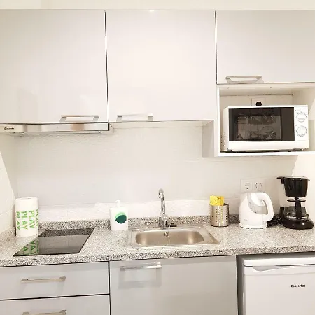 A Francos Metro Appartement *